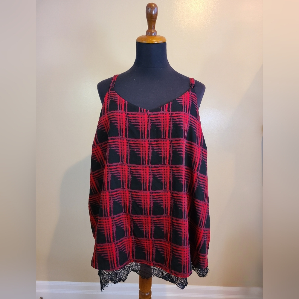 Red and Black Pattern Women's Top